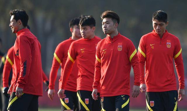 恒大停薪门的原因,恒大限新