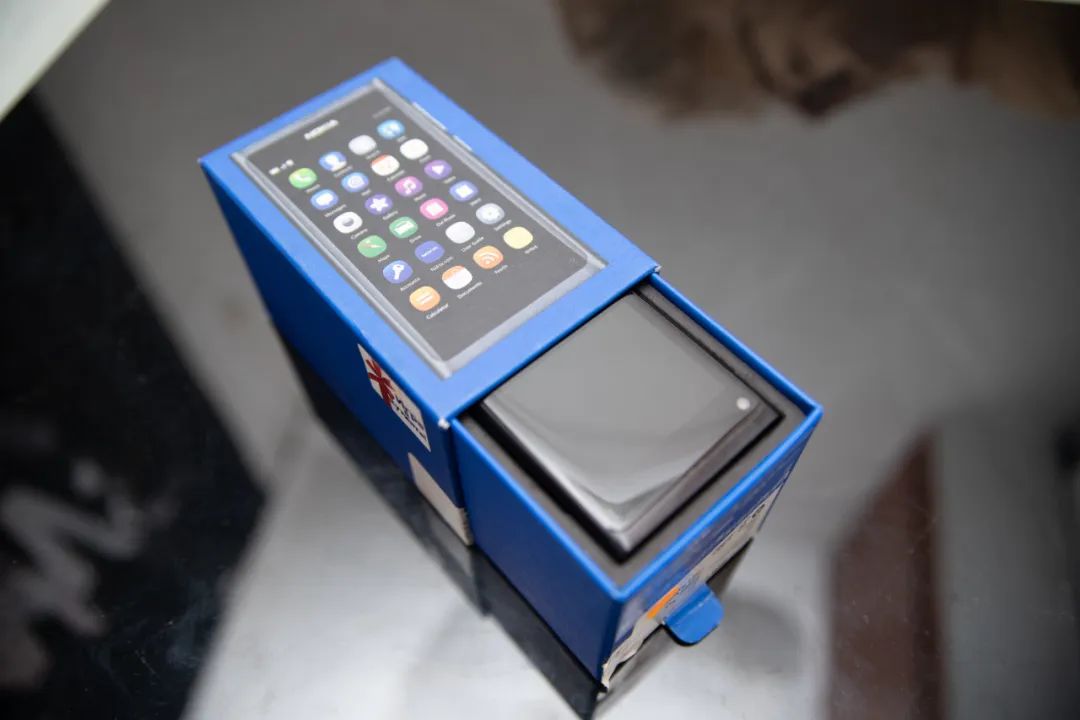 诺基亚n9的辉煌,复刻诺基亚n9