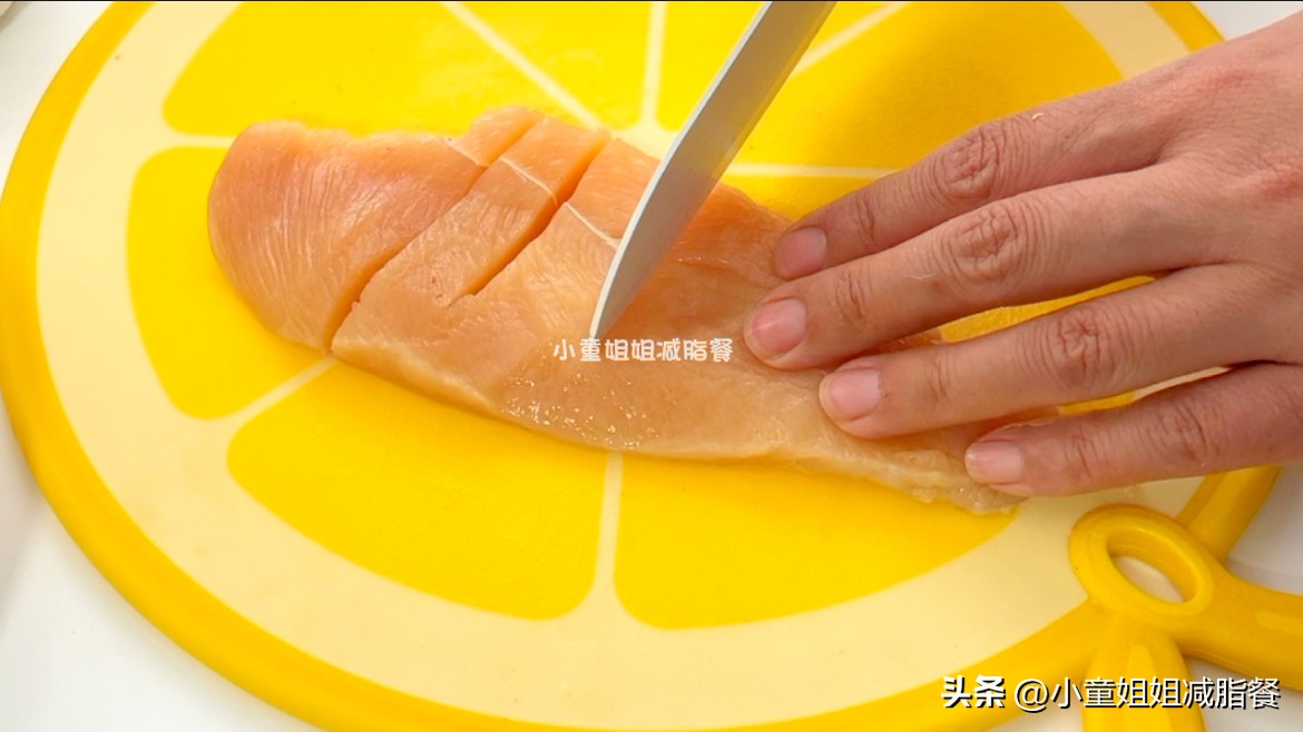 减肥吃两斤鸡胸肉,减肥吃一斤鸡胸肉可以吗