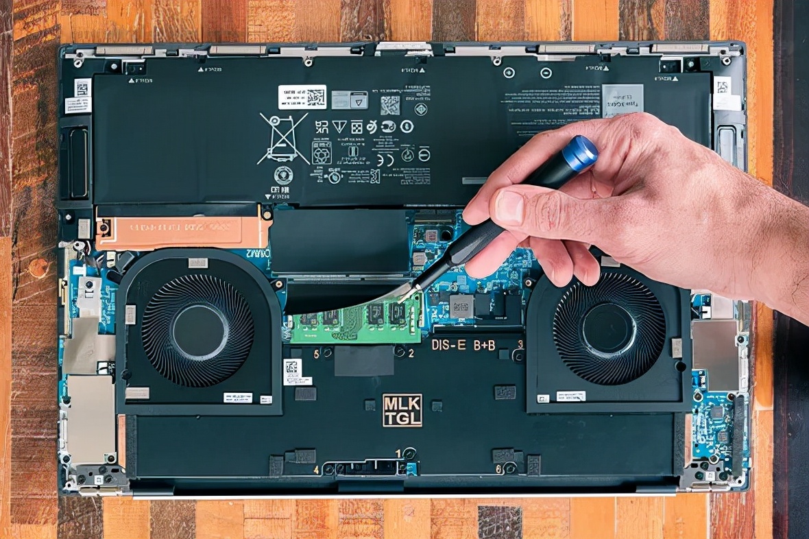 除了macbookair还有什么轻薄本,戴尔xps17-9710评测