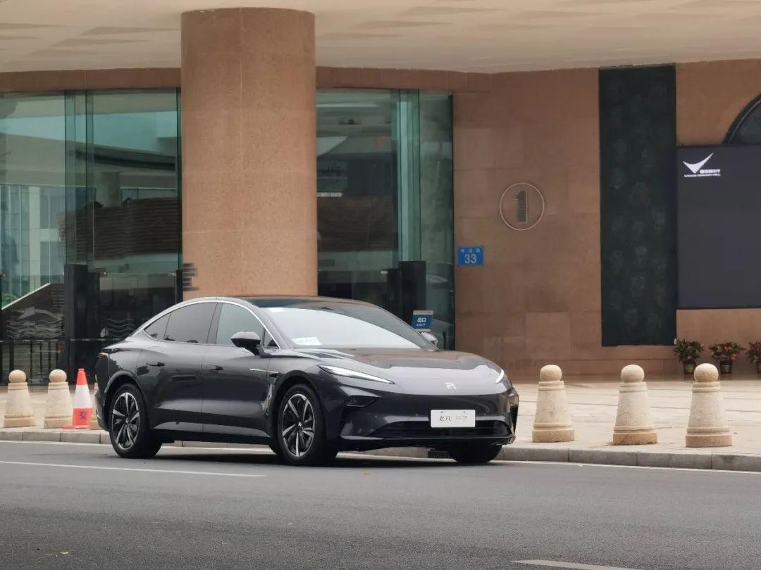 飞凡f7的巴赫座椅要买多少价位的,飞凡f7巴赫座舱真实体验