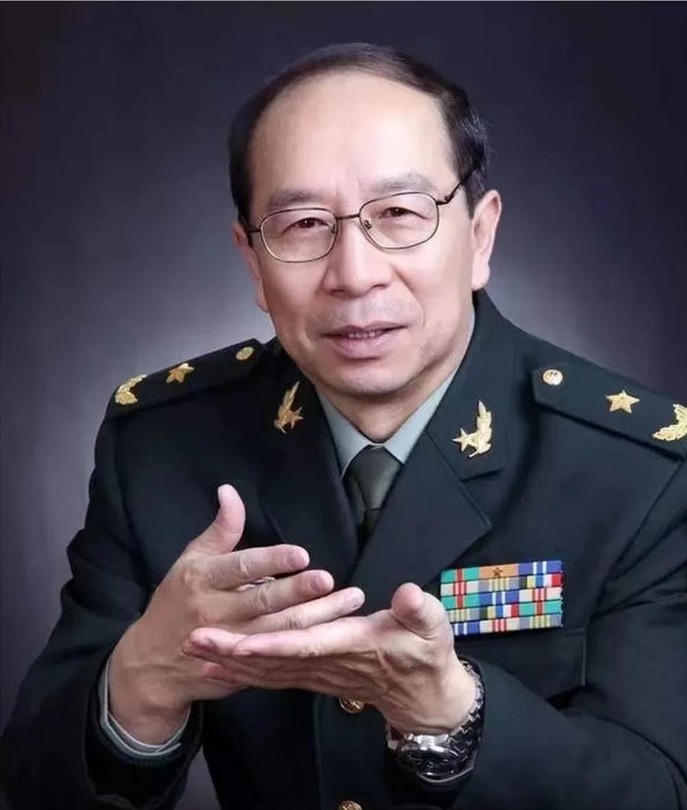 战略家戴旭说：对谁打第一枪的问题，现在已不重要了，有利才能打