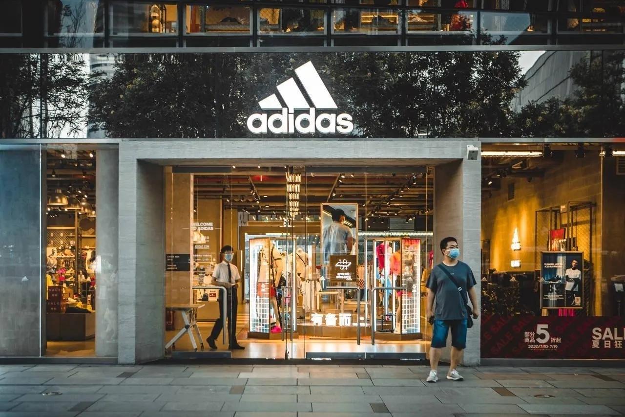 阿迪业绩下滑了吗,阿迪目前状况