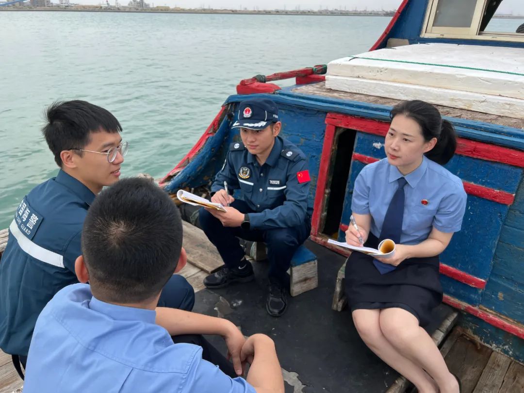 海上非法采砂处罚依据,海警查获特大非法采砂案例