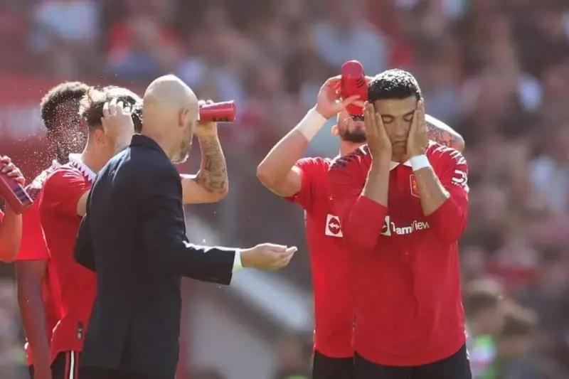 滕哈格谈c罗下赛季不会让他上场,c罗走了滕哈格的时代