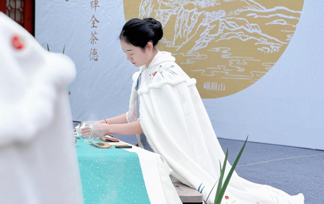 淡定从容峨眉雪芽,经典峨眉雪芽