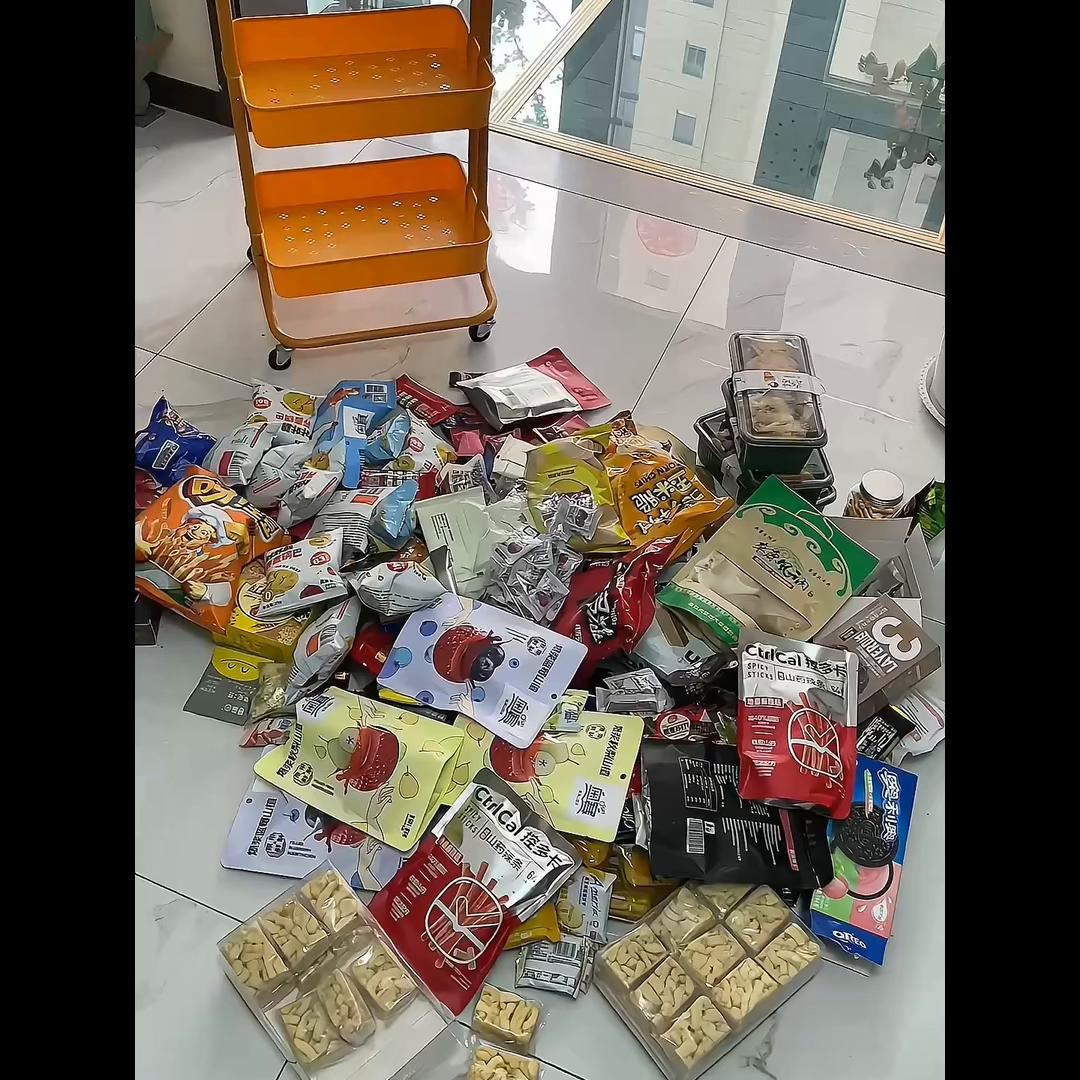 这期是减脂期零食的分享！总结，能不吃零食是最好的୧😂୨...