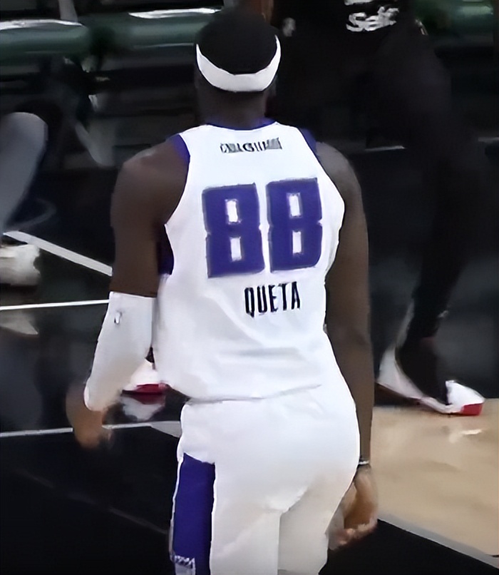 萨城国王第五中锋（一）