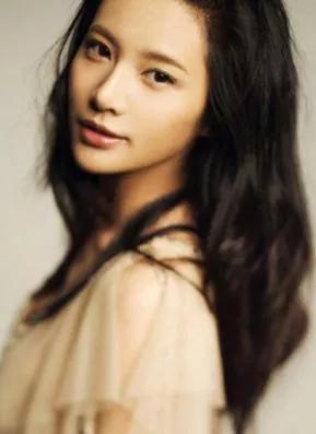 韦唯遭受过家庭暴力吗,贾静雯和韦唯现状