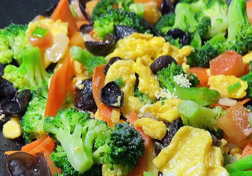 叶酸高的七种蔬菜有哪些,叶酸哪些水果蔬菜食物中含量较多