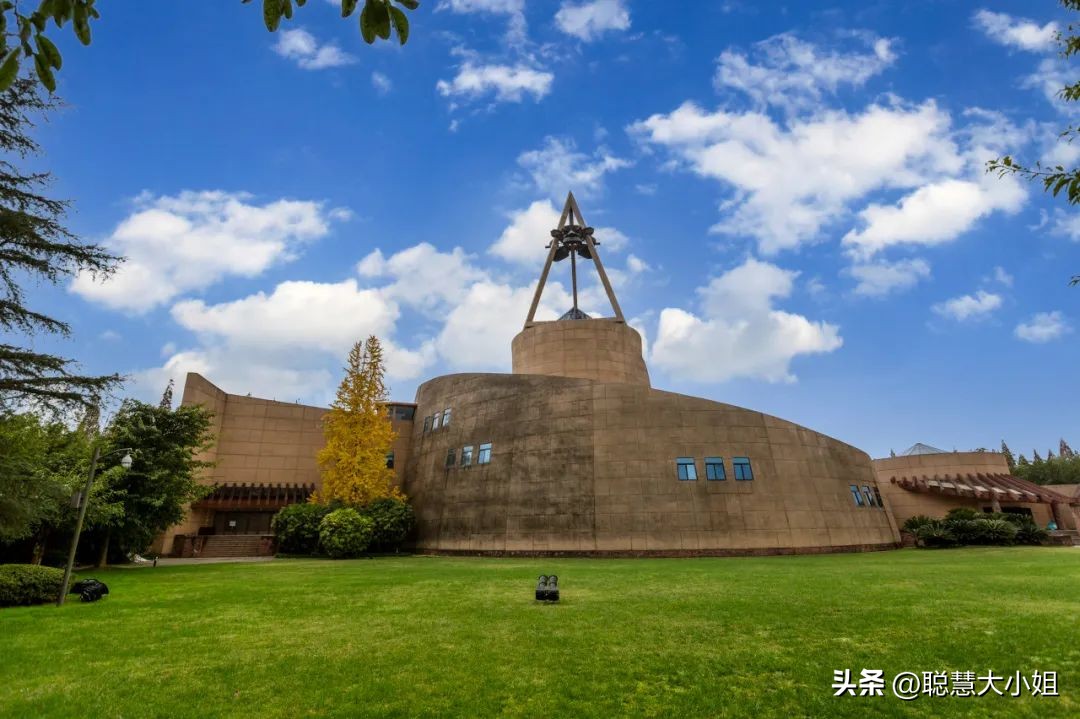 成都“兔”年的别样解锁方式？去这个美食之都用鲜香麻辣重启味觉