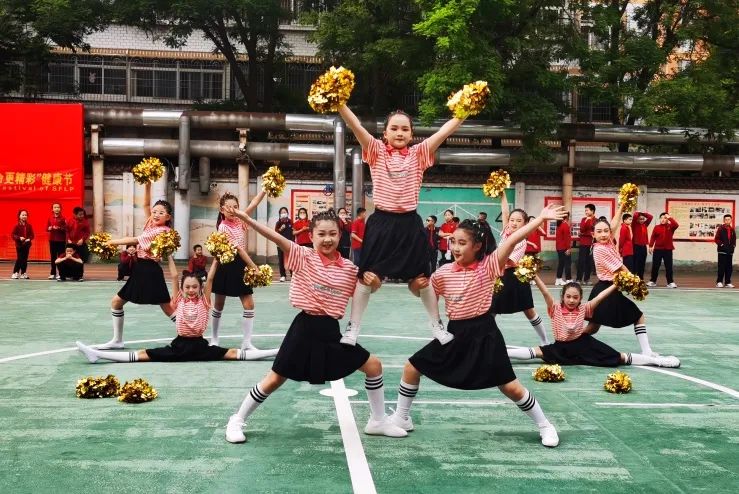 五育并举逐梦巅峰再创辉煌,五育并举缤纷绽放