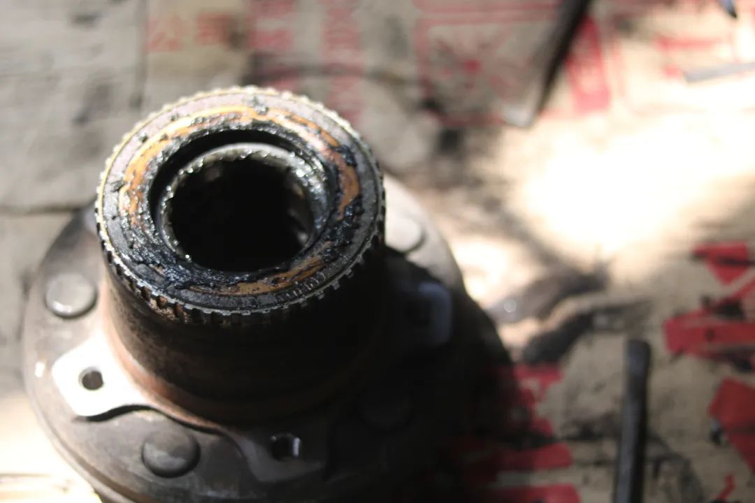 翻新陆巡lc100,陆巡lc100老款改装新款最佳案例