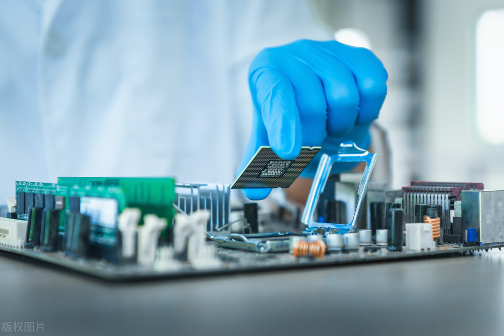 30岁了选择什么行业比较有前途,30岁工作选稳定重要还是高薪重要