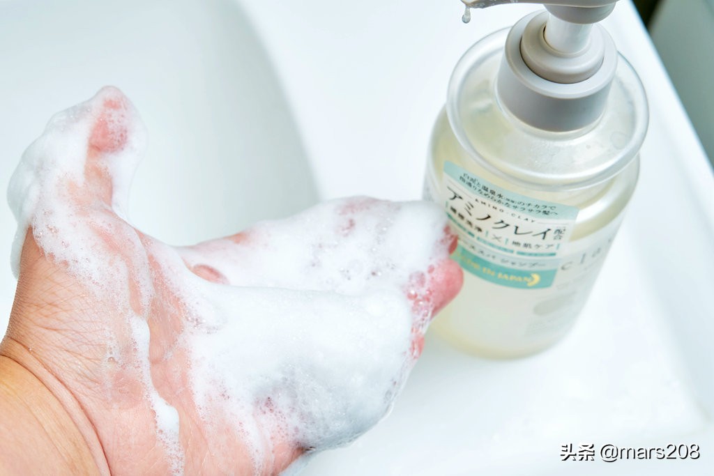 控油防秃头洗发水推荐,修护受损发质防脱洗发水推荐