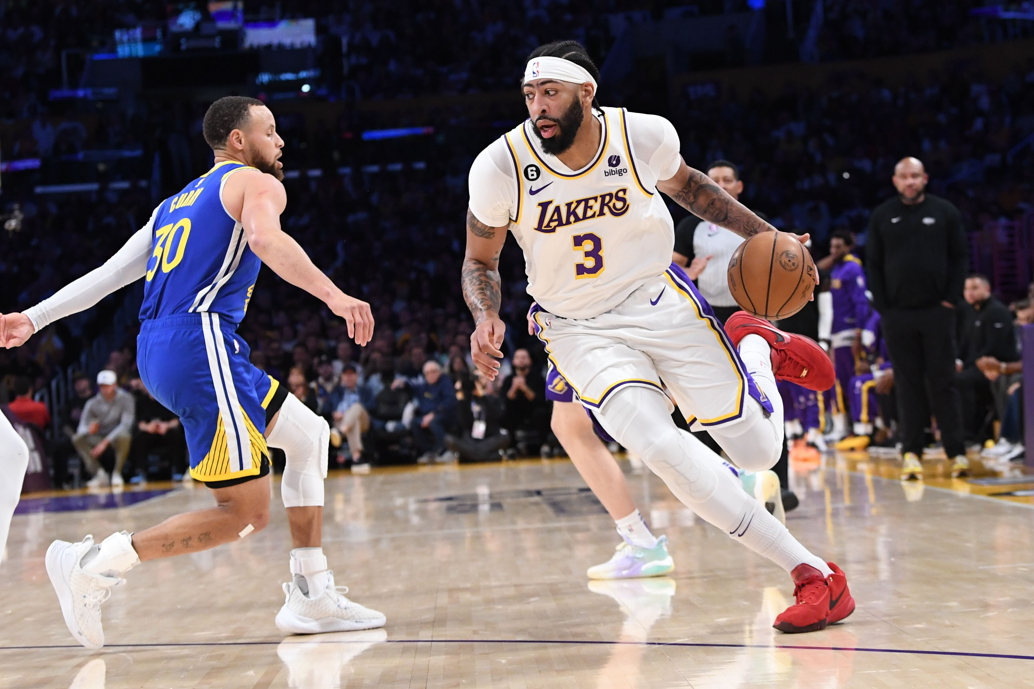 湖人g3为啥罚球多,湖人掘金g3罚球