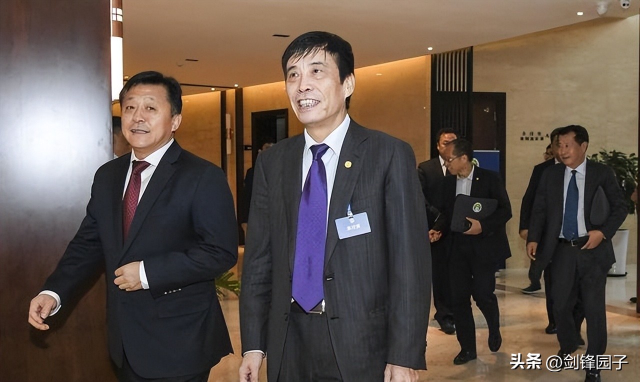 瑙ｆ暎瓒崇悆,瑙ｆ暎瑕佽禂閽卞悧