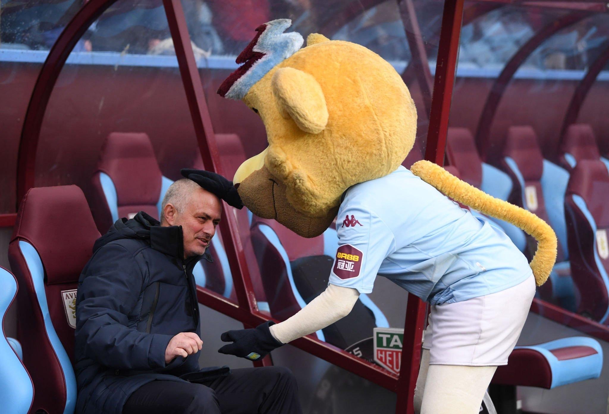 穆里尼奥停赛最新消息,穆里尼奥禁赛最新消息