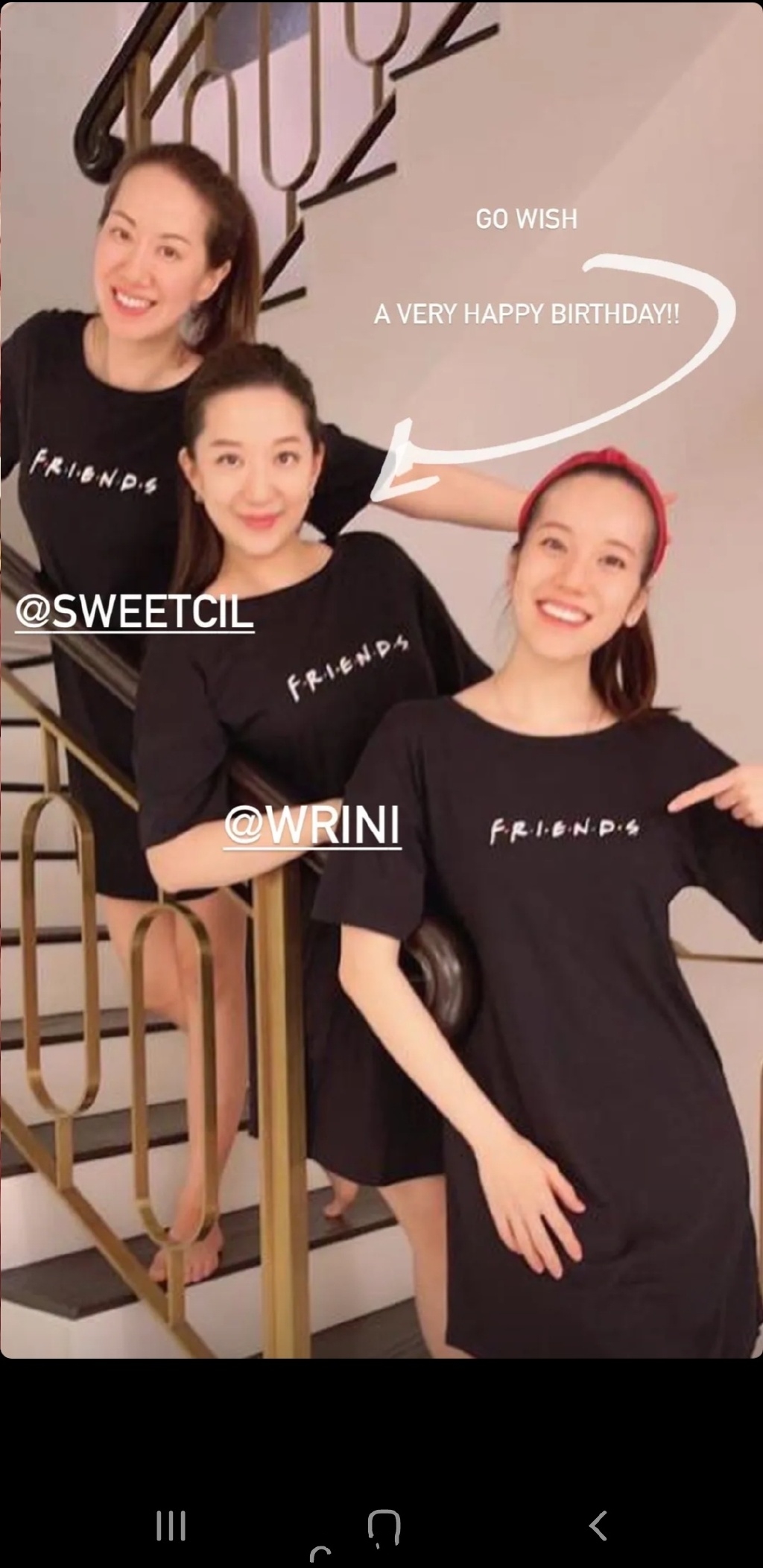 甄子丹老婆汪诗诗近况,甄子丹晒汪诗诗甜蜜合照