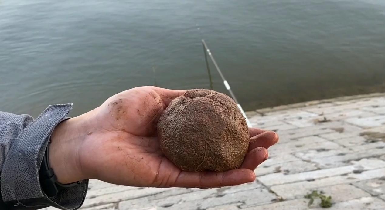 打了窝鱼口不好还要继续打窝吗,打了窝不发窝