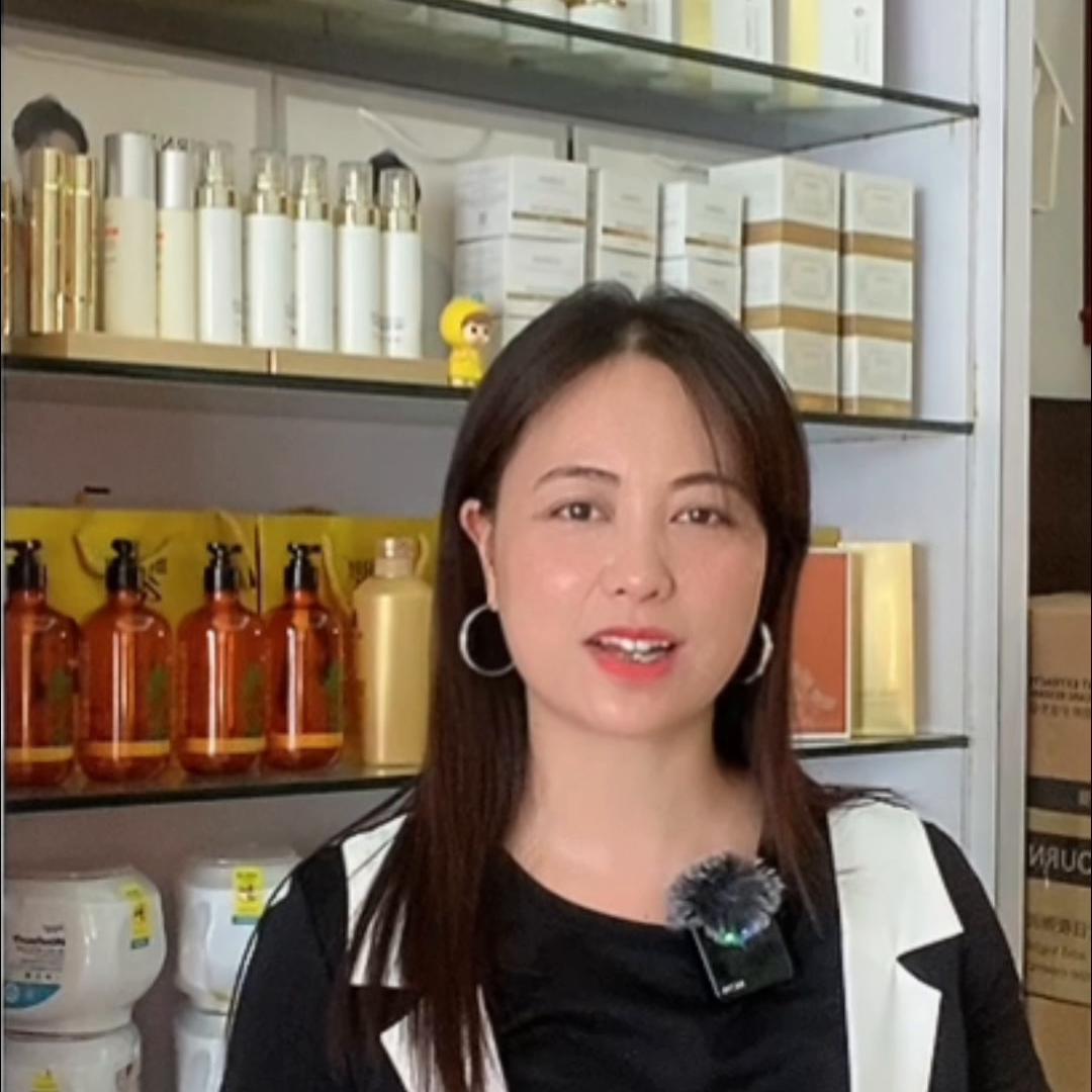 头发爱出油怎么办吃什么药,能治疗头发出油的最好洗发水