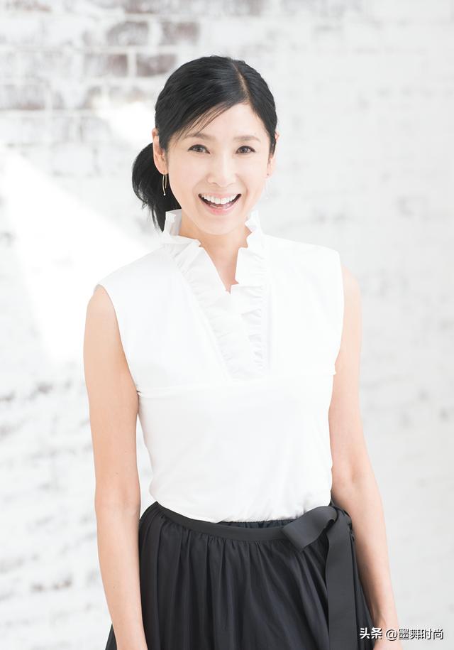 黑木瞳如何保养脸,黑木瞳如何护肤保养