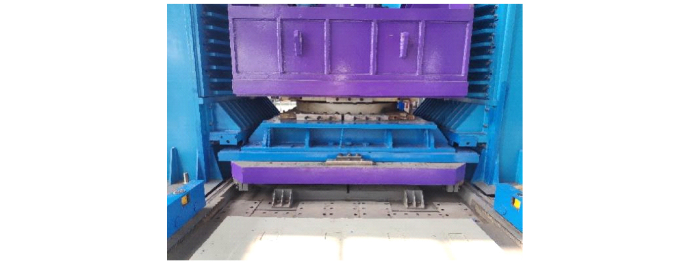 支座滑板磨损对多塔斜拉桥抗震性能影响研究