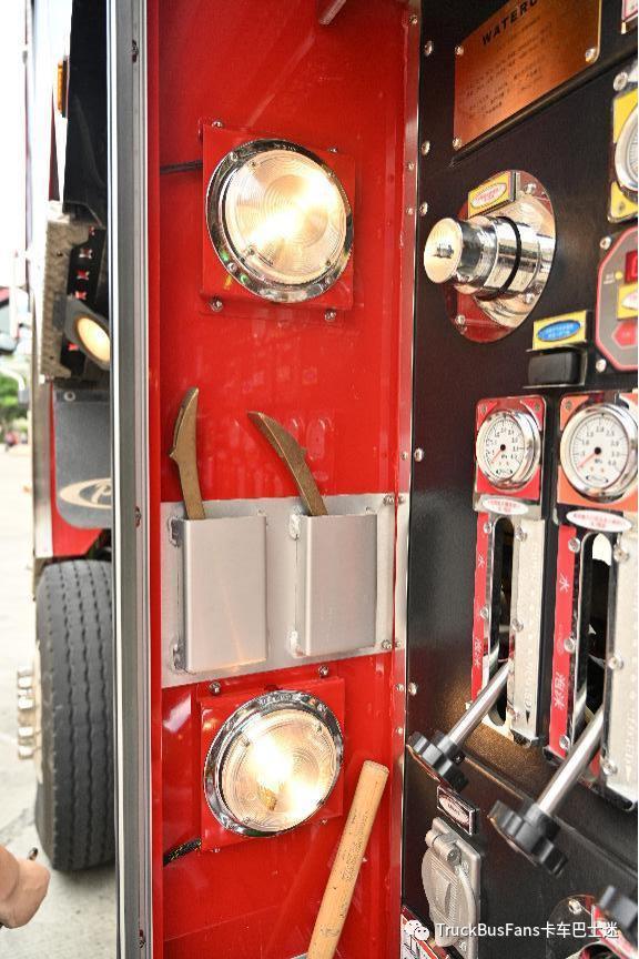 这就是美国“高级”消防车？详解豪士科FRGP4城市高供主战消防车