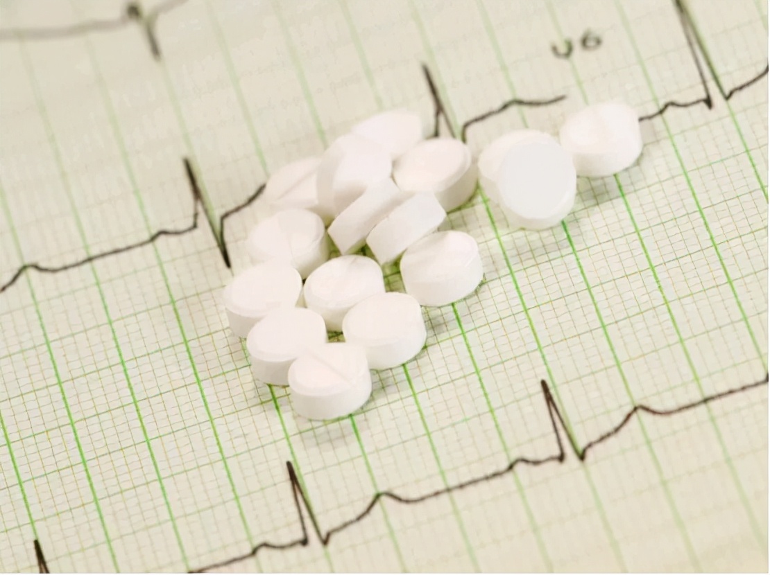 长期吃硝苯地平，5个问题要清楚，对降压和预防副作用都很重要