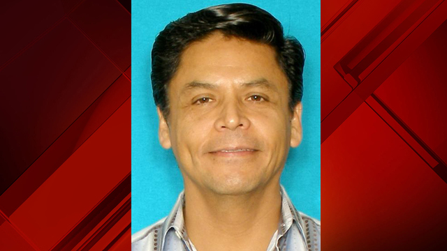 美国牙医故意钻坏病人的牙齿再做修复手术，5年毁掉上千颗牙