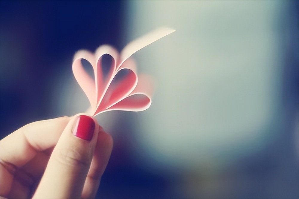 真爱你的男人断联后的表现,一个人爱不爱你断联一次就明白了