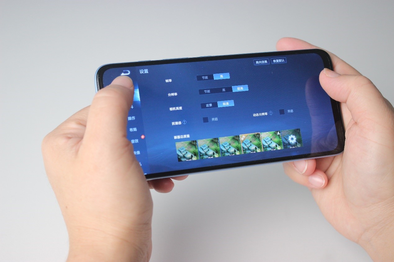 摩托罗拉g71s和g71区别评测,摩托罗拉g71黑科技