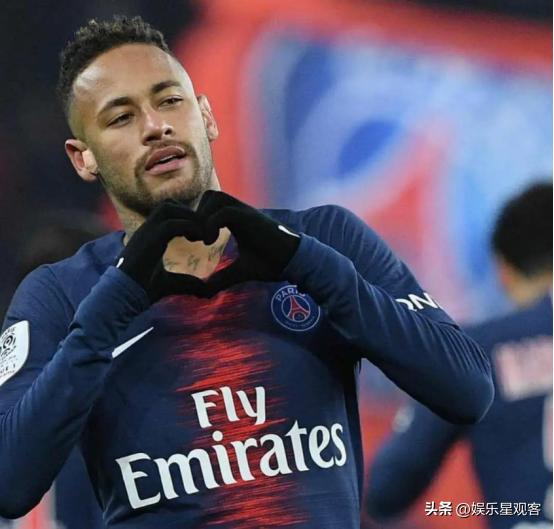 世界足坛十大杰出球星,足坛历史最顶级的五名球员