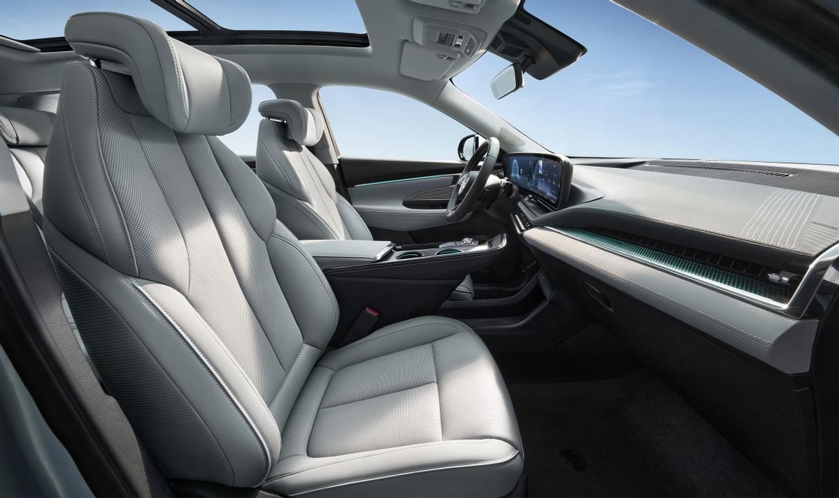 modely和别克e5臻享版怎么选,modely跟别克e5怎么选