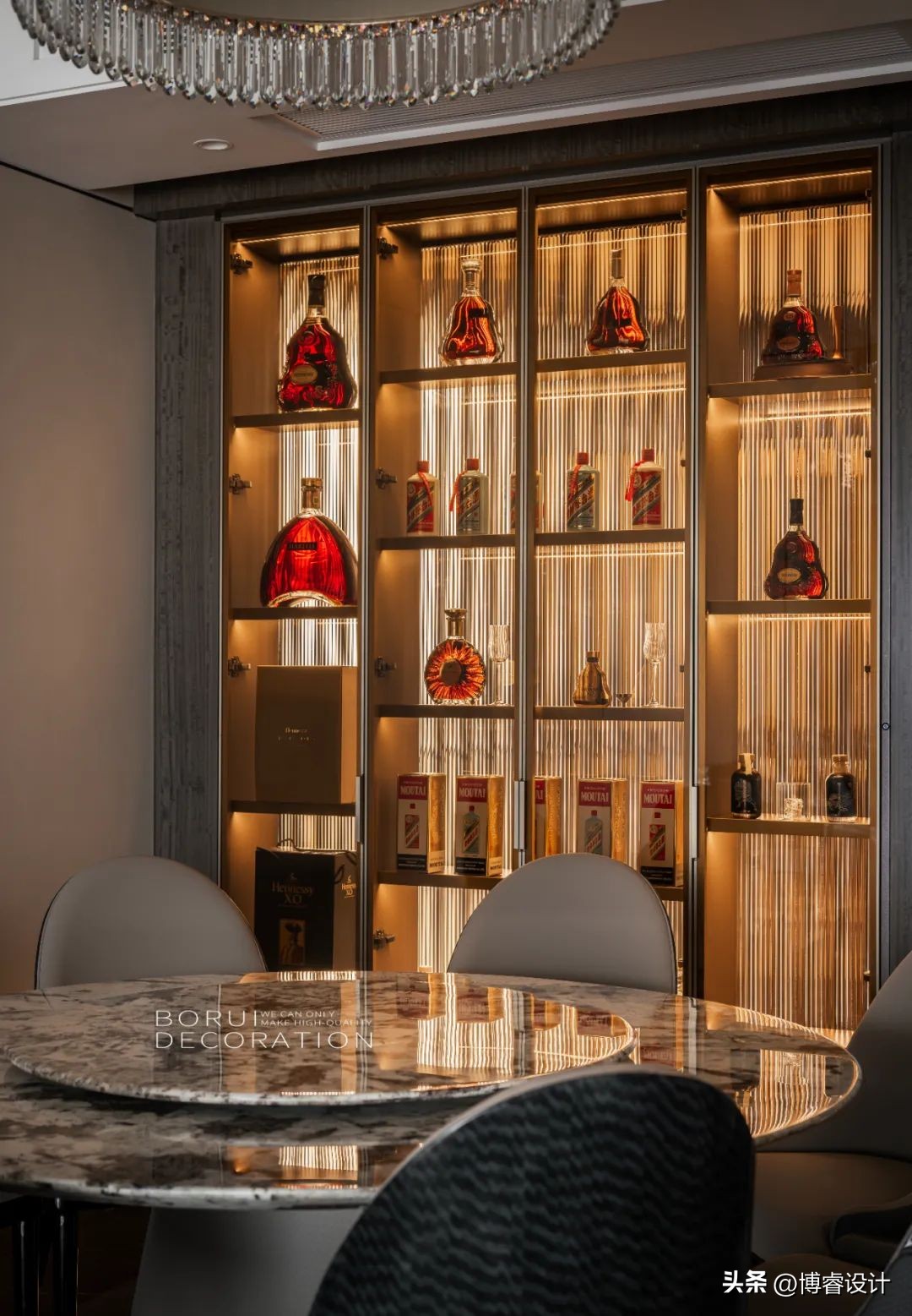 250㎡江景精装房改造,轻奢风格+收纳系统优化