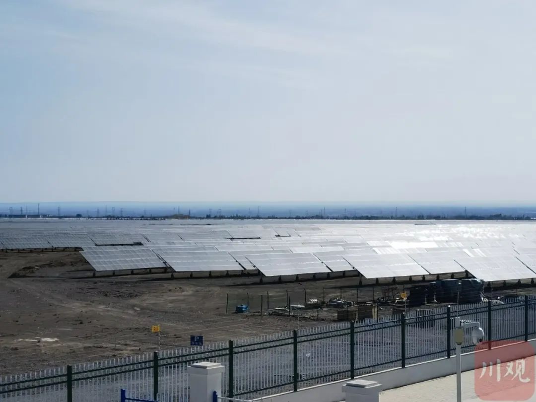 走一起去太空,走一起去看日出吧华晨宇完整版