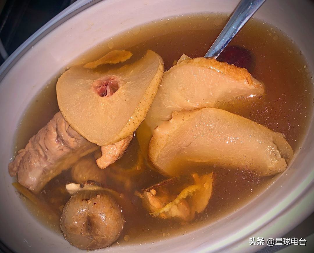 秋冬季节润肺推荐七款养生汤,秋冬润肺滋润止咳汤