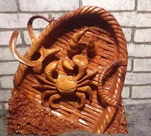 佛手雕件的寓意和象征,翡翠常见的雕件及寓意