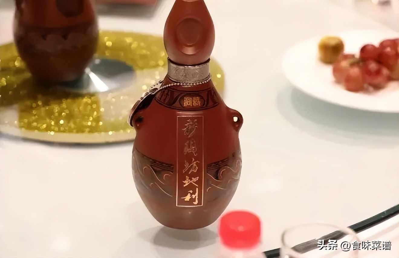 飞天茅台为什么有1000多3000多 (为什么国外飞天茅台那么便宜)