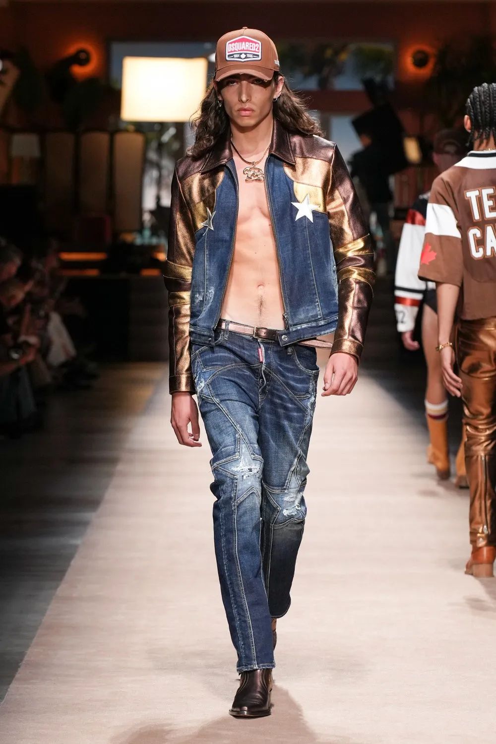 阿玛尼2024米兰春夏时装秀,2024米兰春夏时装周时间表