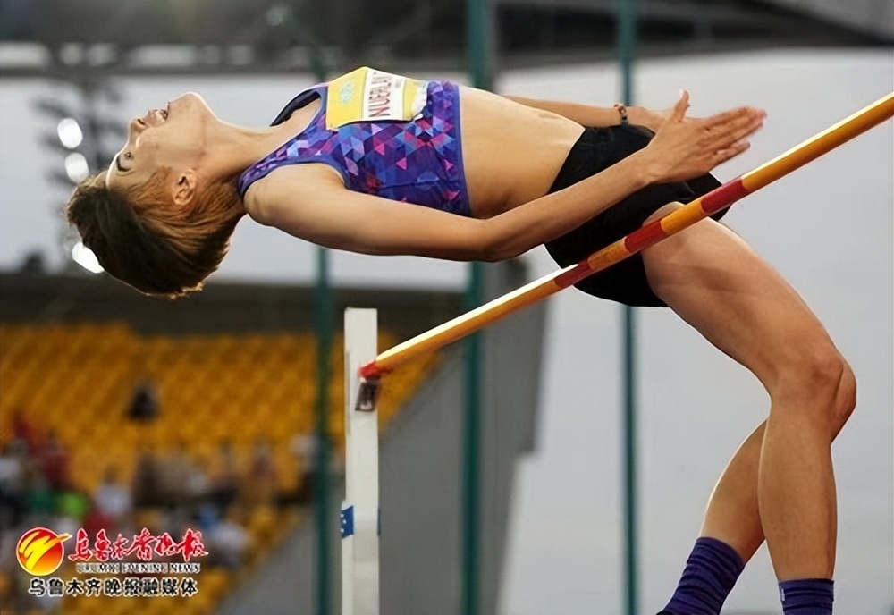 1.84米、全国金牌！*疆新**姑娘跳出人生首金
