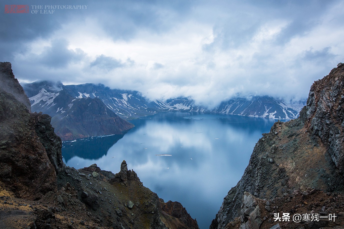 长白山网红小吃温泉鸡蛋，10元3个游客抢着买，一天卖出5000个