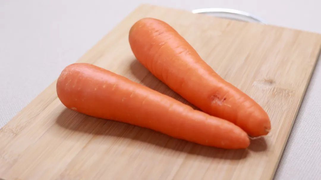 对眼睛恢复正常视力十种食物,哪些食物可以促进小孩视力发育