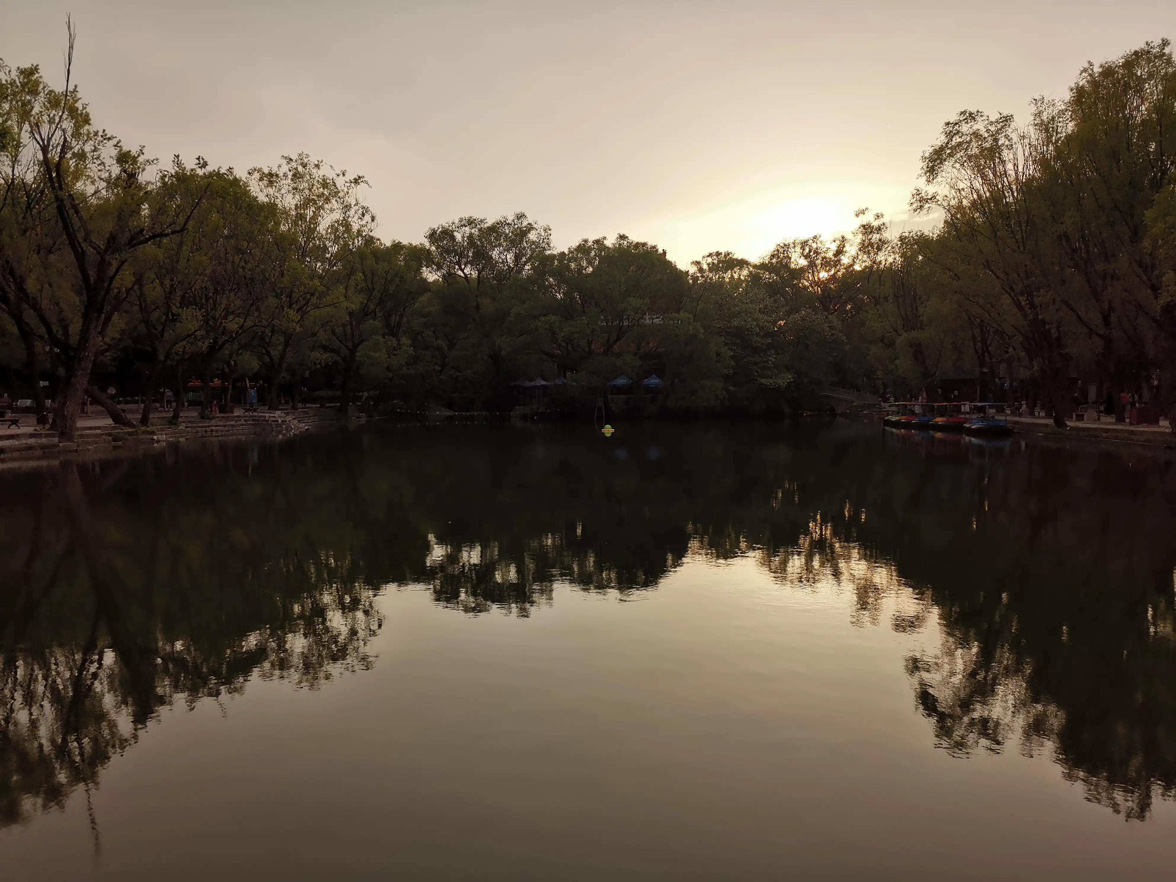 酒醉后身上到处都是淤青,酒醉后的清醒和悔恨