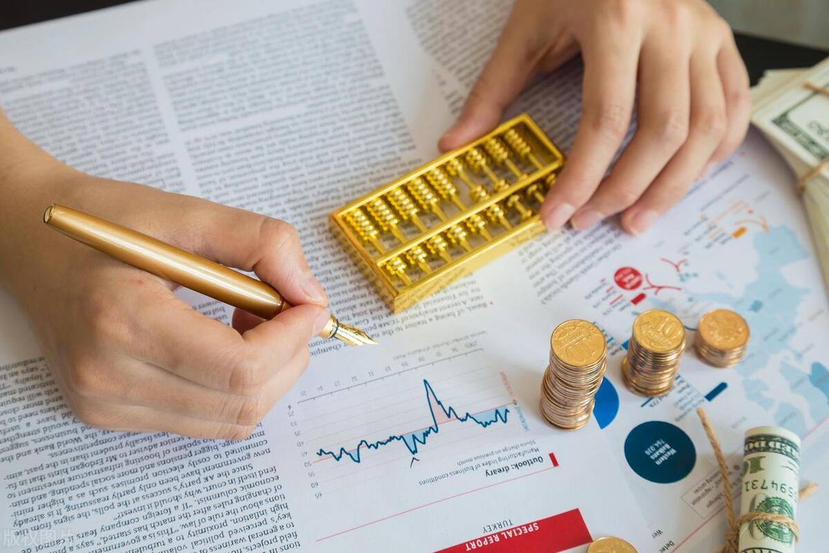 如何利用星座撩人,十二星座在职场上怎么提高人气