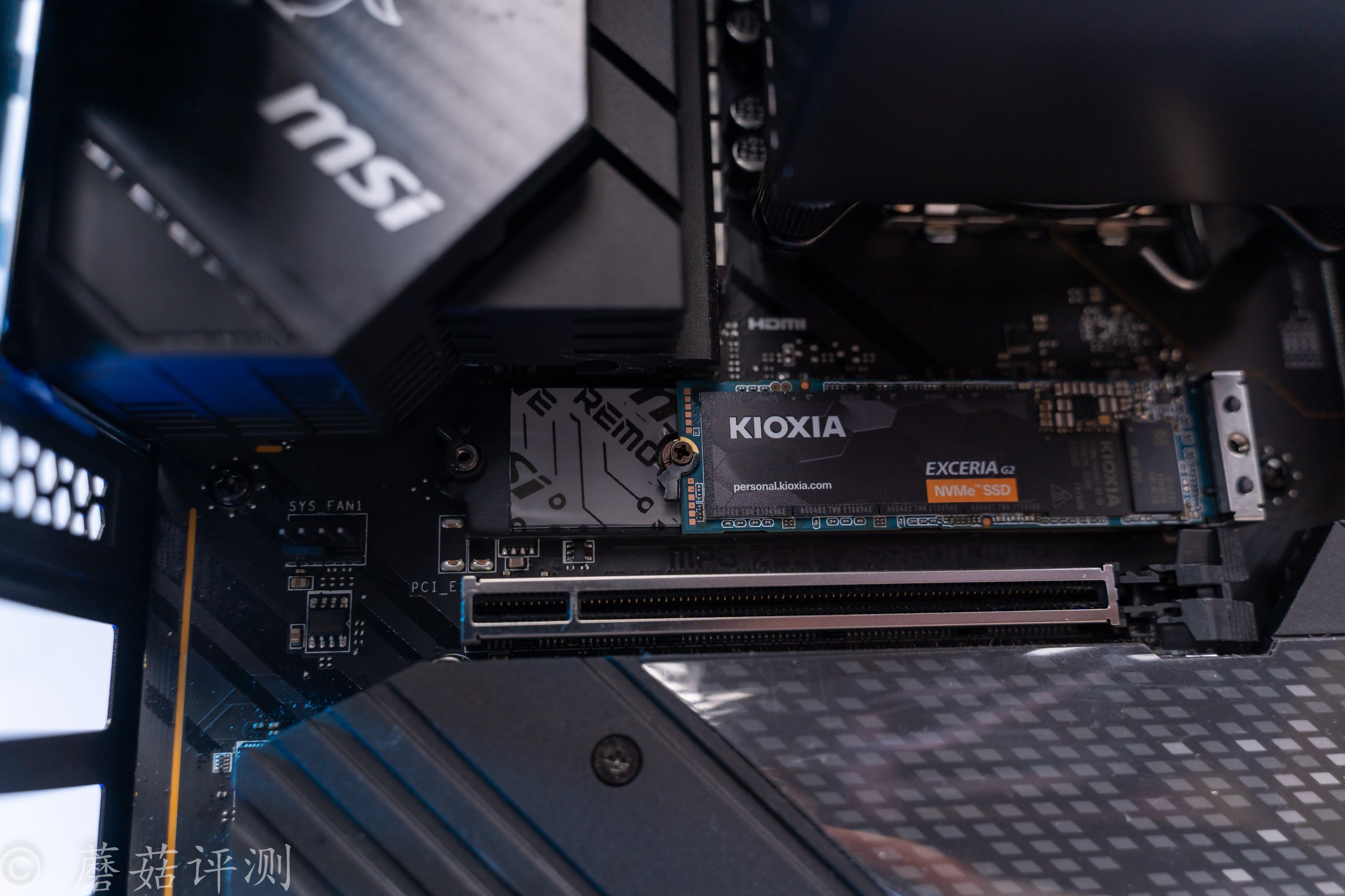 铠侠rc10nvme固态硬盘开箱测评,sn5501t固态硬盘评测