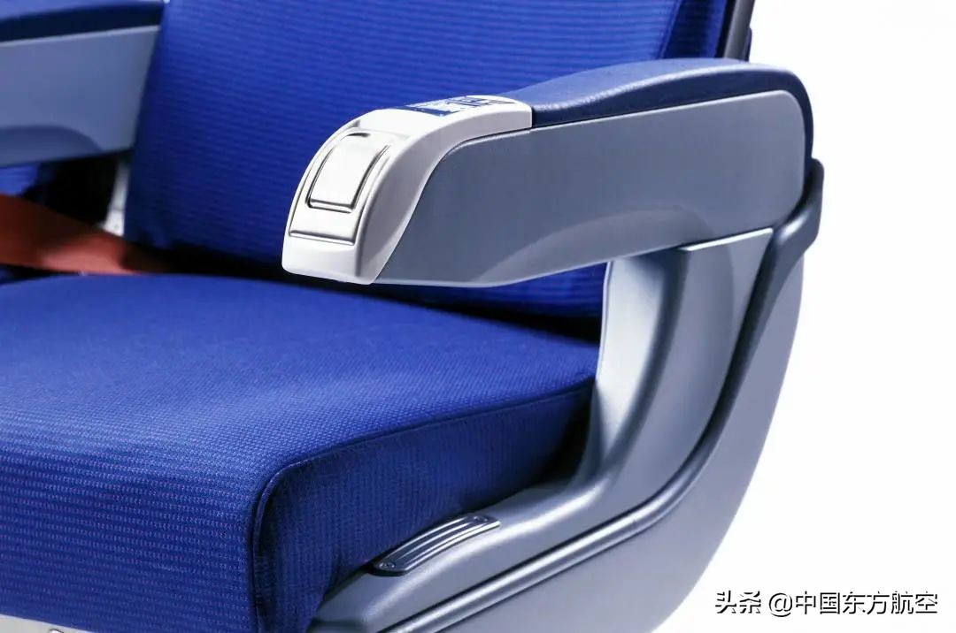 飞机怎么坐得久,飞机到底怎么坐要注意什么