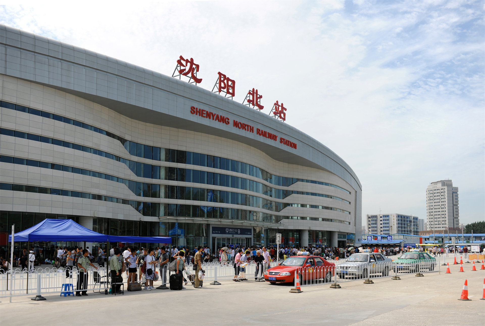 从广州乘坐15个小时硬座绿皮火车,难忘的火车旅程