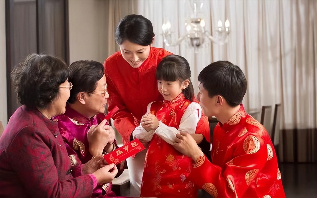 春节怎么给孩子发压岁红包封面,过年孩子收到压岁红包该怎么说