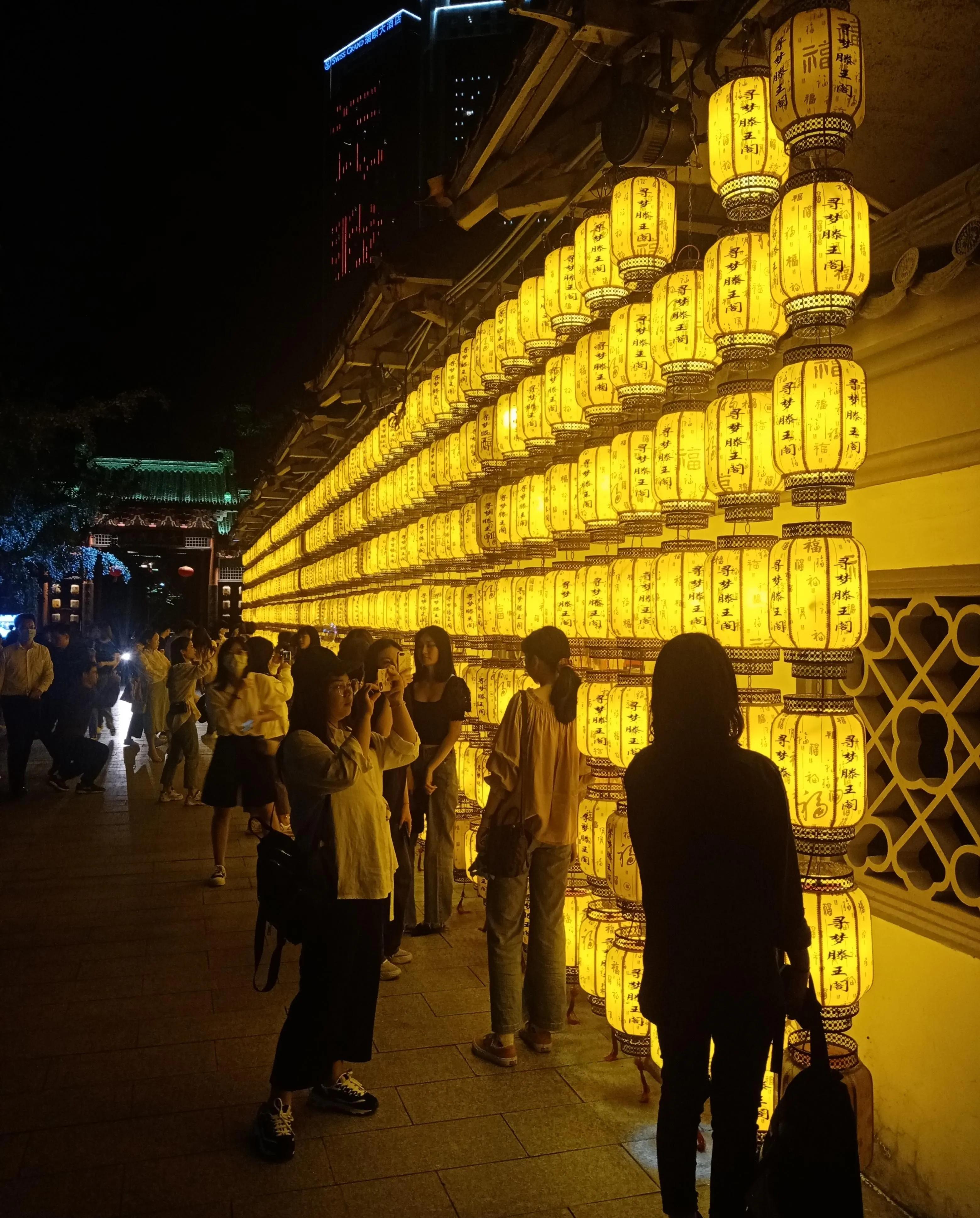 滕王阁是十大名楼之首,滕王阁是江南第一名楼